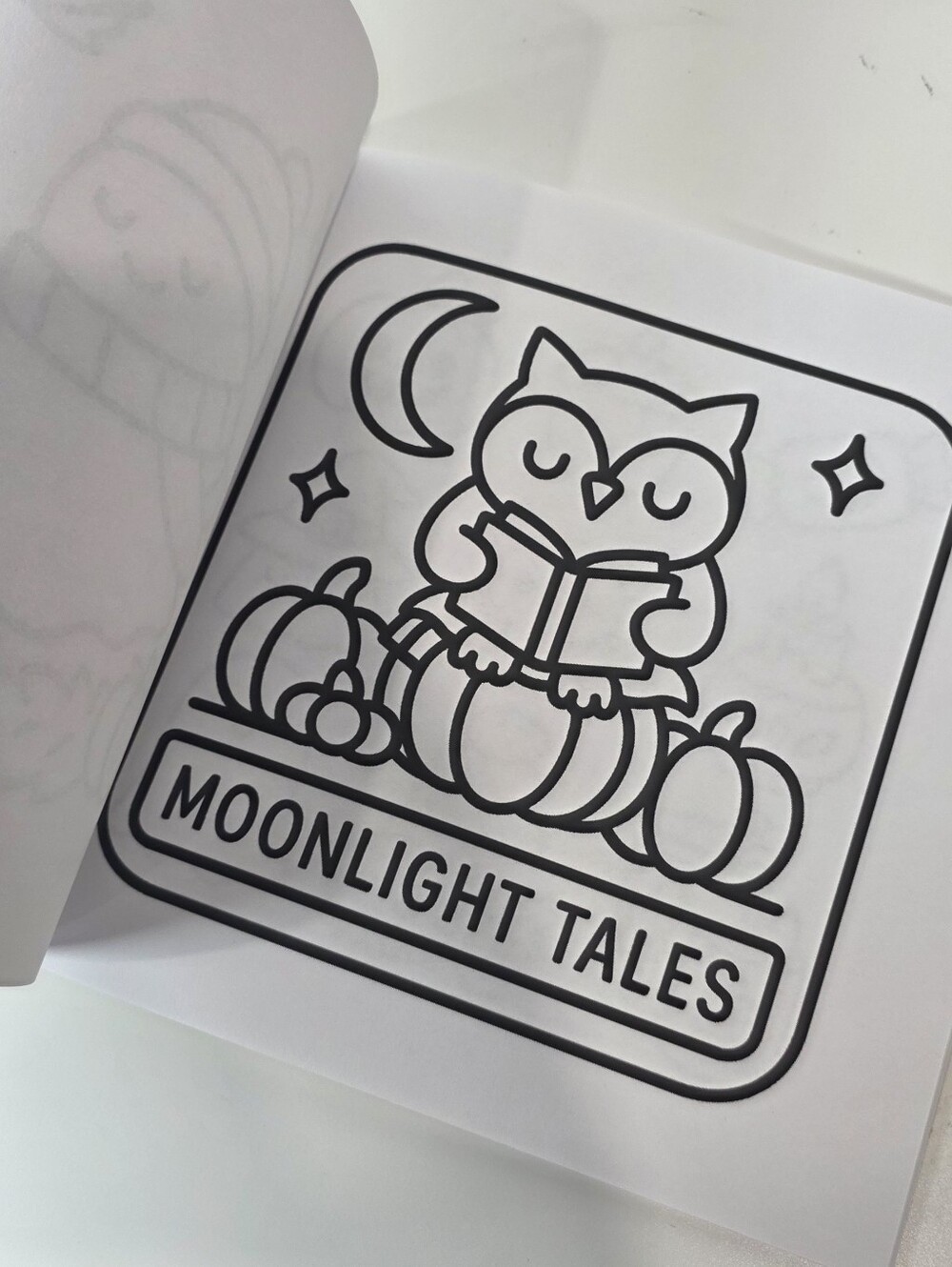 ๐โญ๏ธ Spooky Fall โ Bold & Easy Coloring Book: 40 Cute Fall And Halloween Designs - Picture 4 of 6